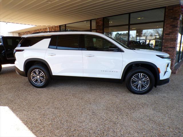 new 2025 Chevrolet Traverse car, priced at $43,095