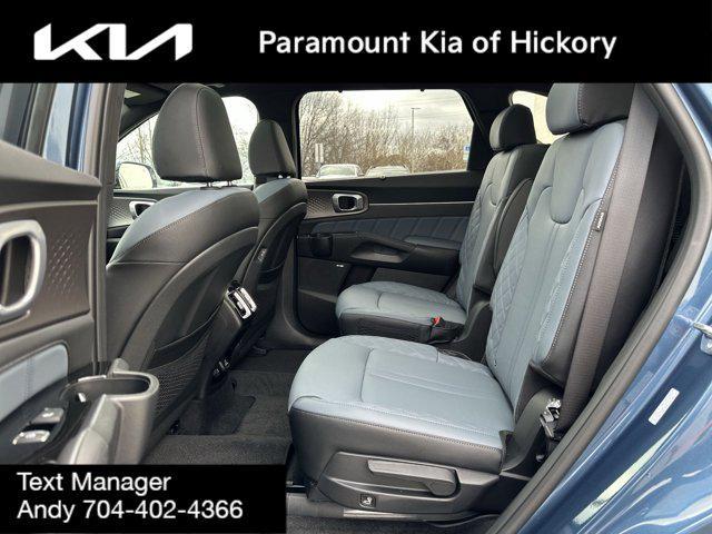 new 2025 Kia Sorento Hybrid car, priced at $48,785