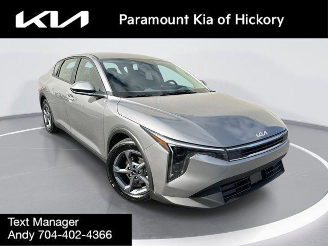 new 2025 Kia K4 car, priced at $24,320