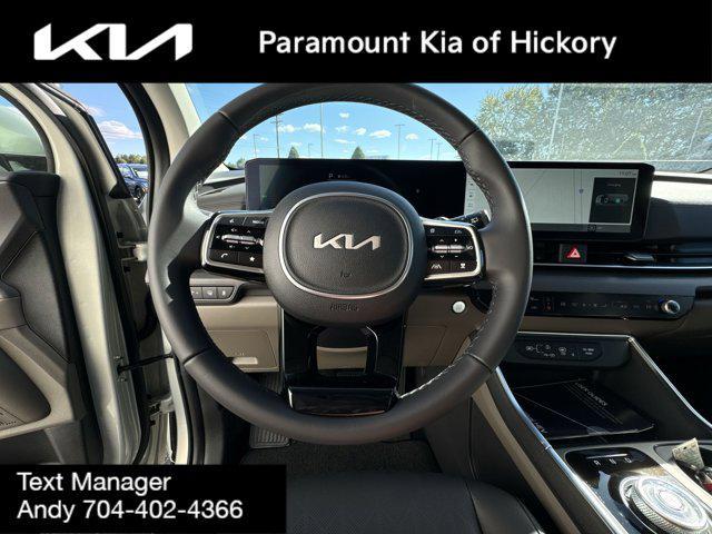 new 2025 Kia Carnival car, priced at $44,360