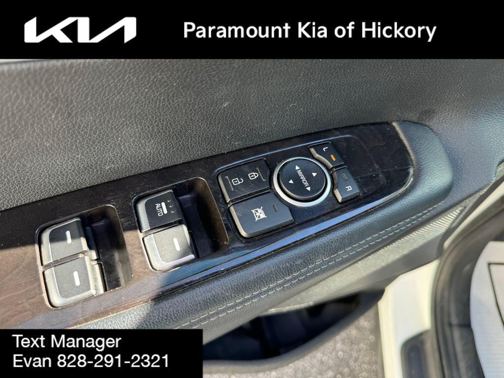 used 2018 Kia Sorento car, priced at $15,985