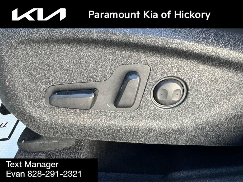 used 2018 Kia Sorento car, priced at $15,985