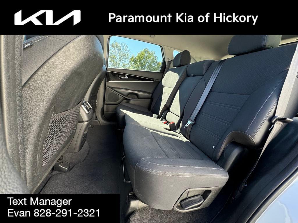 used 2018 Kia Sorento car, priced at $15,985