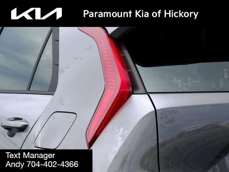 new 2025 Kia Niro car, priced at $31,900