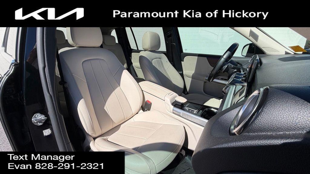 used 2022 Mercedes-Benz GLB 250 car, priced at $29,997