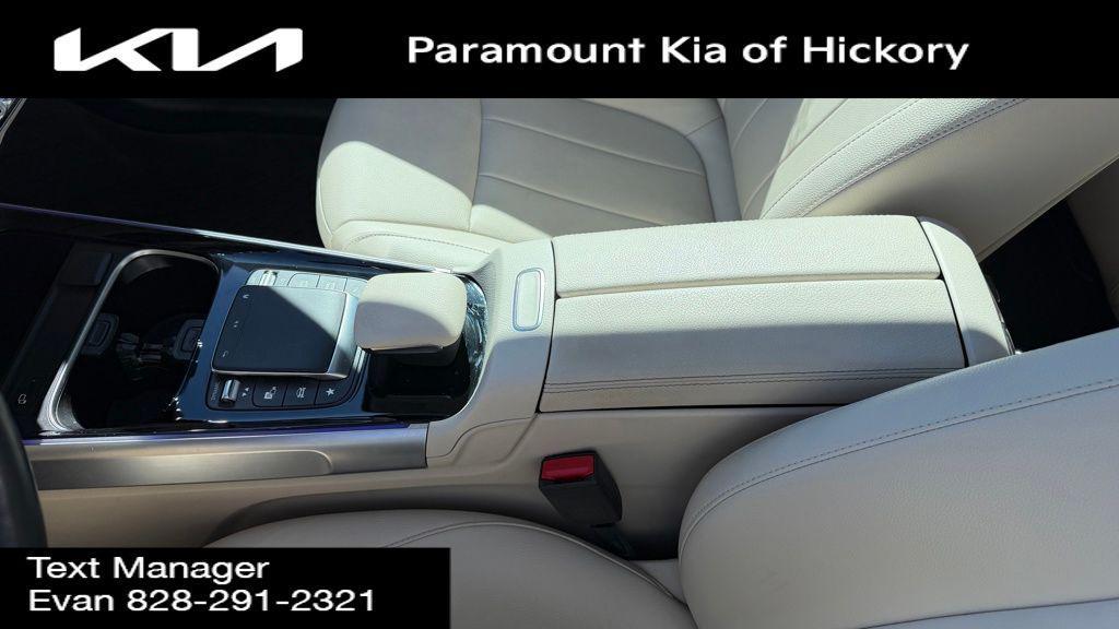 used 2022 Mercedes-Benz GLB 250 car, priced at $29,997