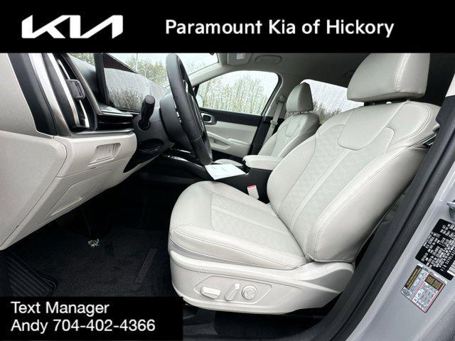 new 2025 Kia Sorento car, priced at $36,745