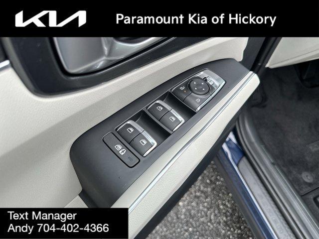 new 2025 Kia Sorento car, priced at $37,985