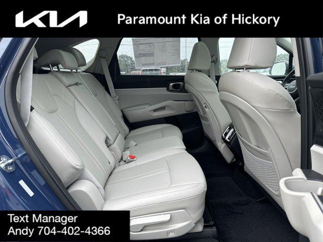 new 2025 Kia Sorento car, priced at $37,985