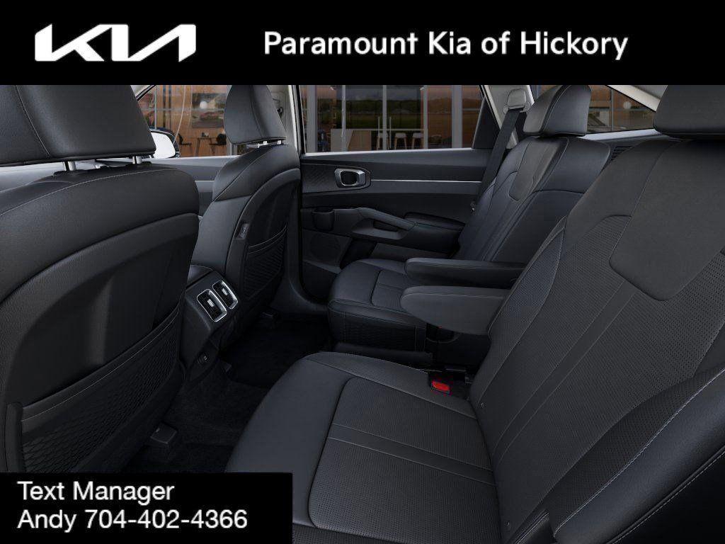 new 2025 Kia Sorento Hybrid car, priced at $42,090