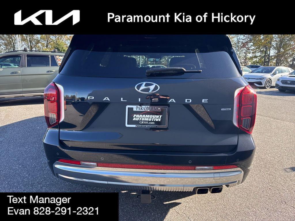 used 2023 Hyundai Palisade car, priced at $38,594