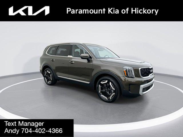 new 2025 Kia Telluride car, priced at $44,335