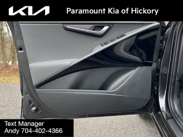 new 2024 Kia Niro car, priced at $31,365