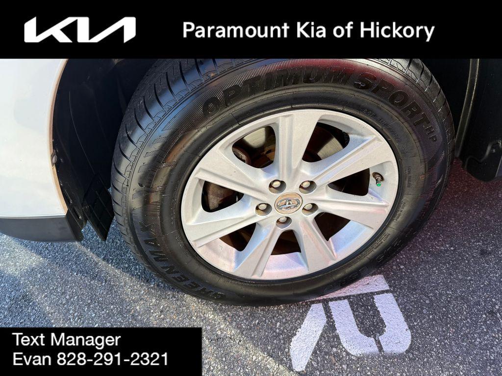 used 2013 Toyota Highlander car, priced at $10,000