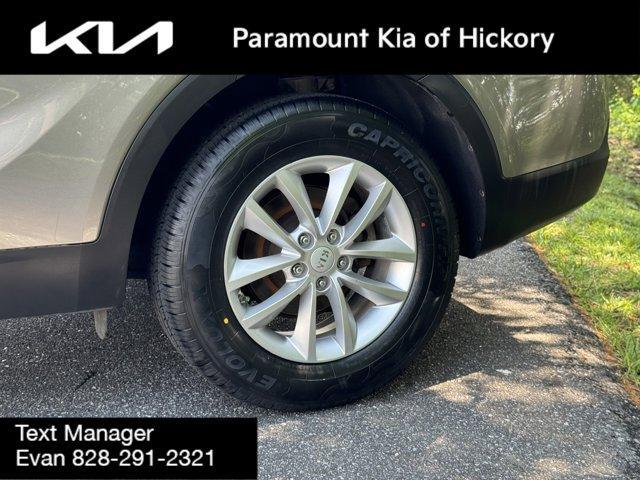 used 2018 Kia Sorento car, priced at $17,994