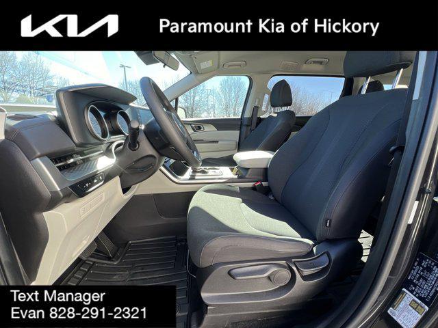 used 2024 Kia Carnival car, priced at $34,382