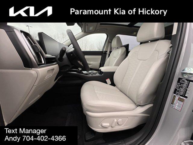 new 2025 Kia Sorento car, priced at $39,955