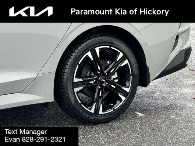 used 2023 Kia K5 car, priced at $26,999