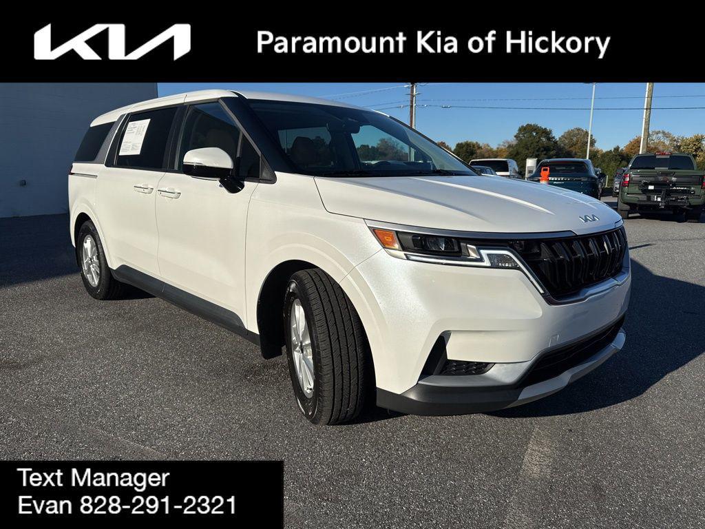 used 2024 Kia Carnival car, priced at $33,485