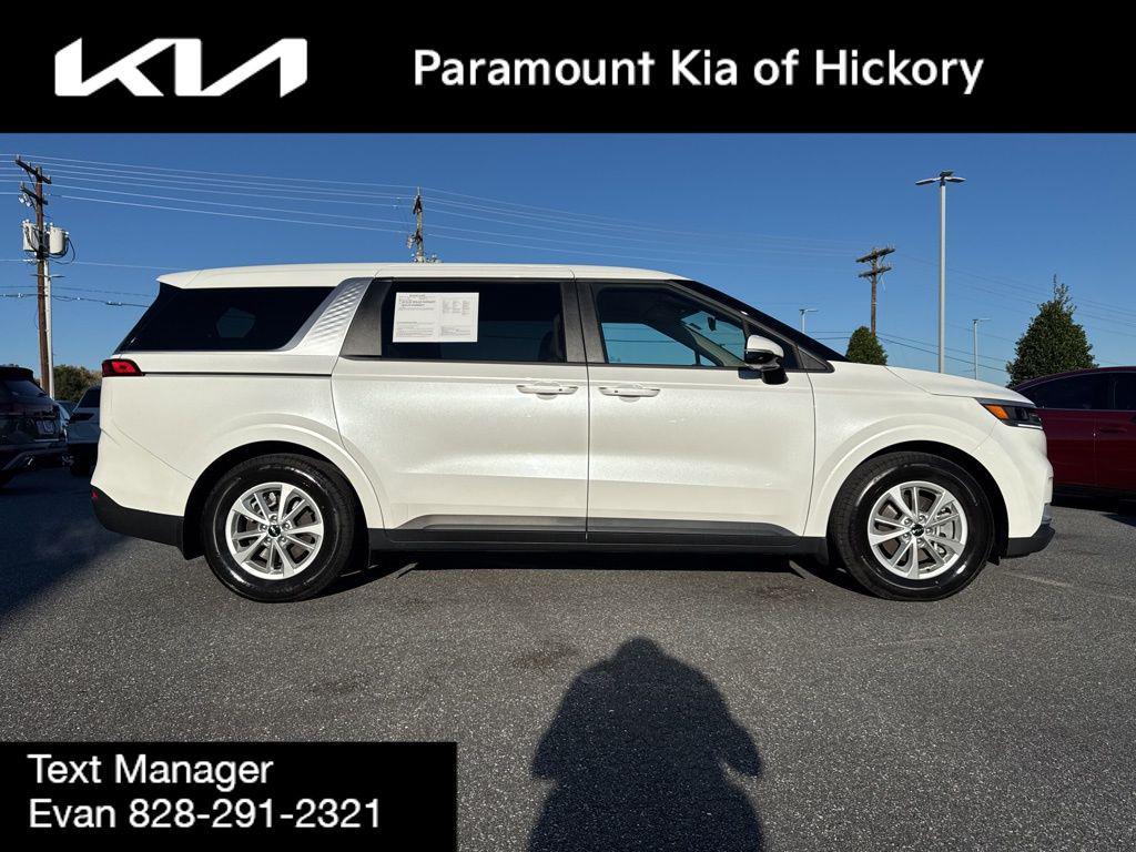 used 2024 Kia Carnival car, priced at $33,485