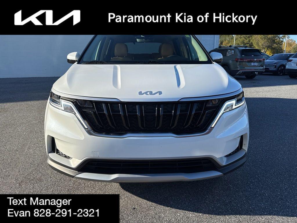 used 2024 Kia Carnival car, priced at $33,485