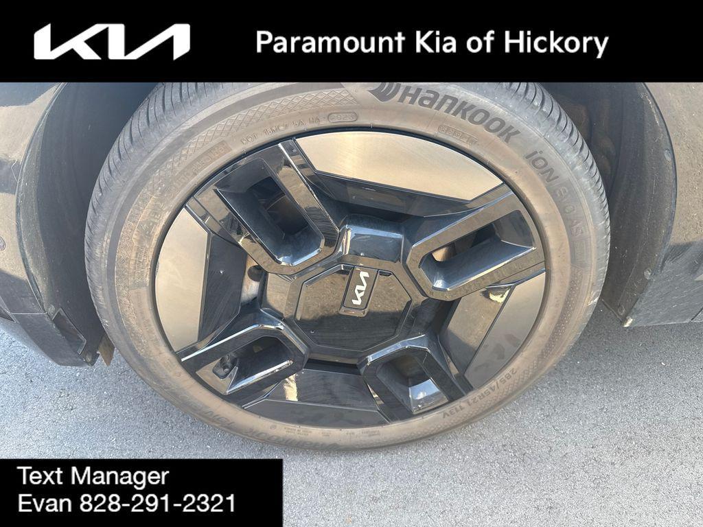 used 2024 Kia EV9 car, priced at $45,985
