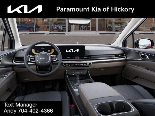 new 2025 Kia Carnival car, priced at $40,685