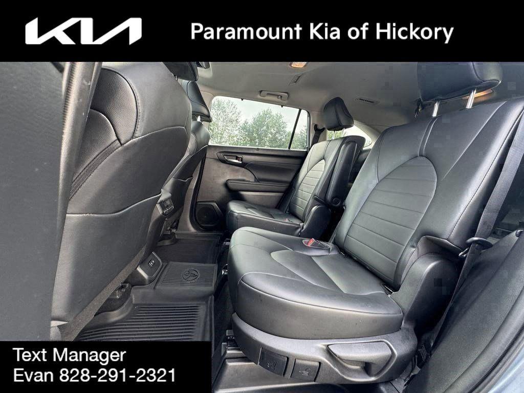 used 2021 Toyota Highlander car, priced at $24,694