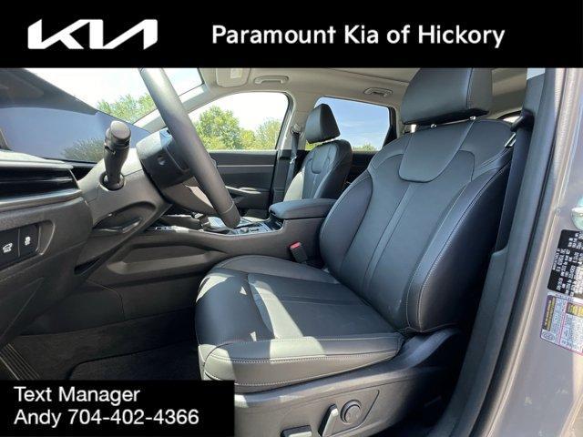 new 2024 Kia Sorento car, priced at $42,900