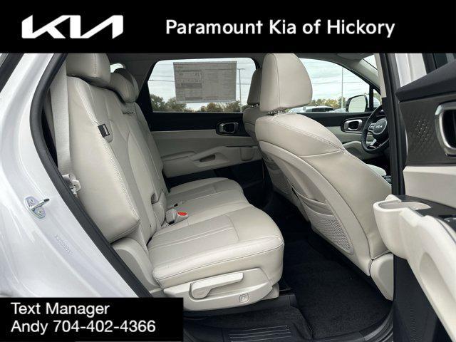 new 2025 Kia Sorento car, priced at $37,185