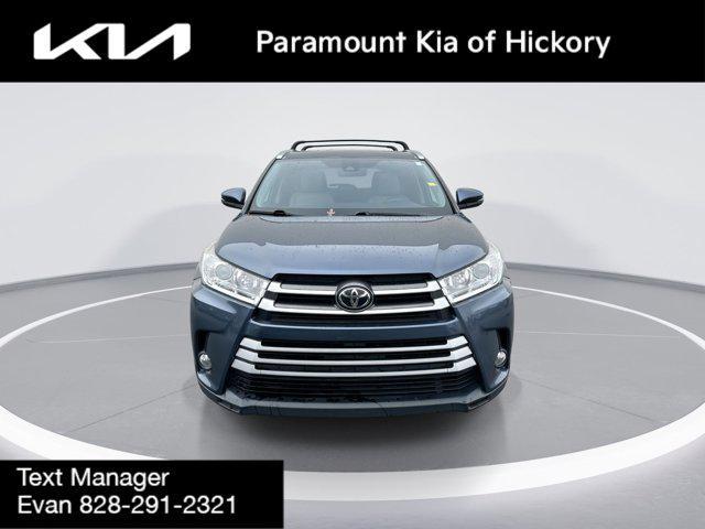 used 2019 Toyota Highlander car, priced at $28,989