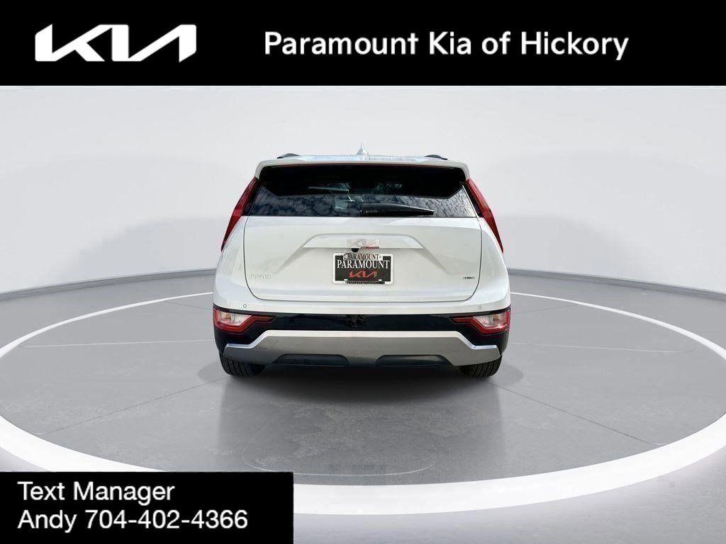 new 2025 Kia Niro car, priced at $29,900