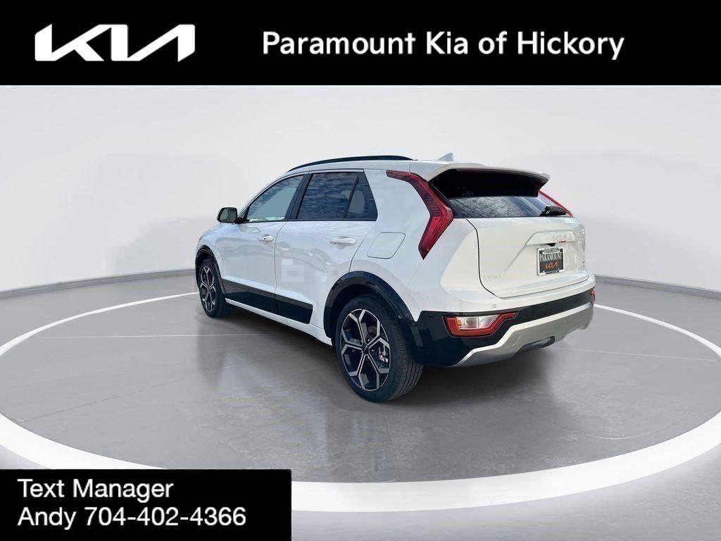 new 2025 Kia Niro car, priced at $29,900