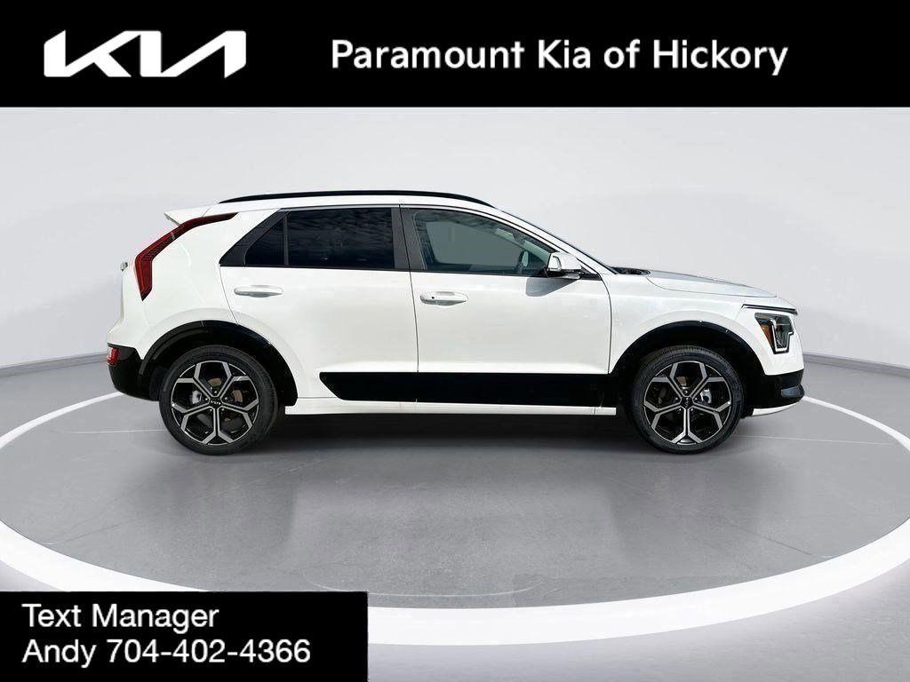 new 2025 Kia Niro car, priced at $32,035