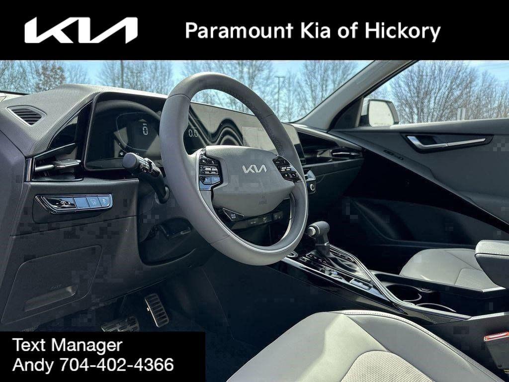 new 2025 Kia Niro car, priced at $29,900