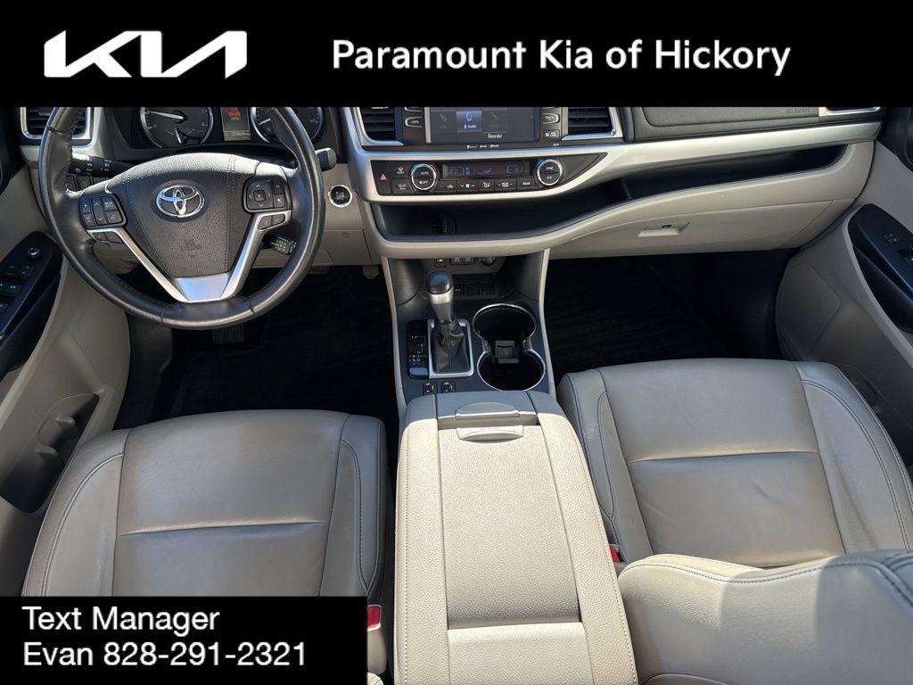used 2018 Toyota Highlander car, priced at $22,700