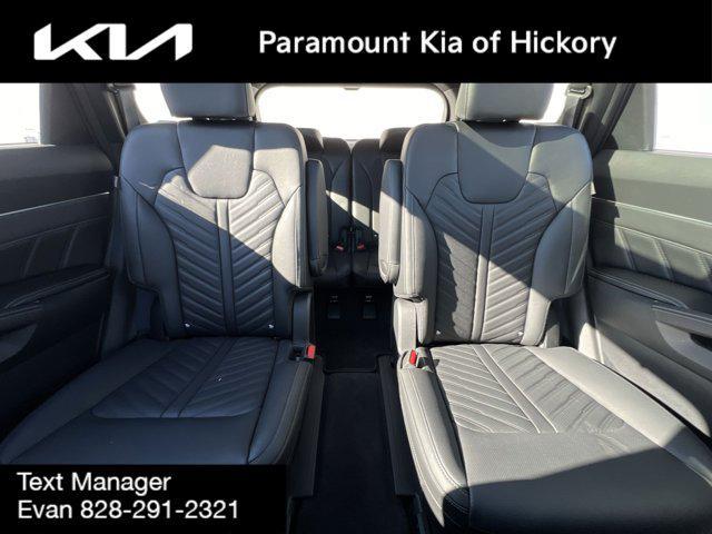 used 2024 Kia Sorento car, priced at $43,574