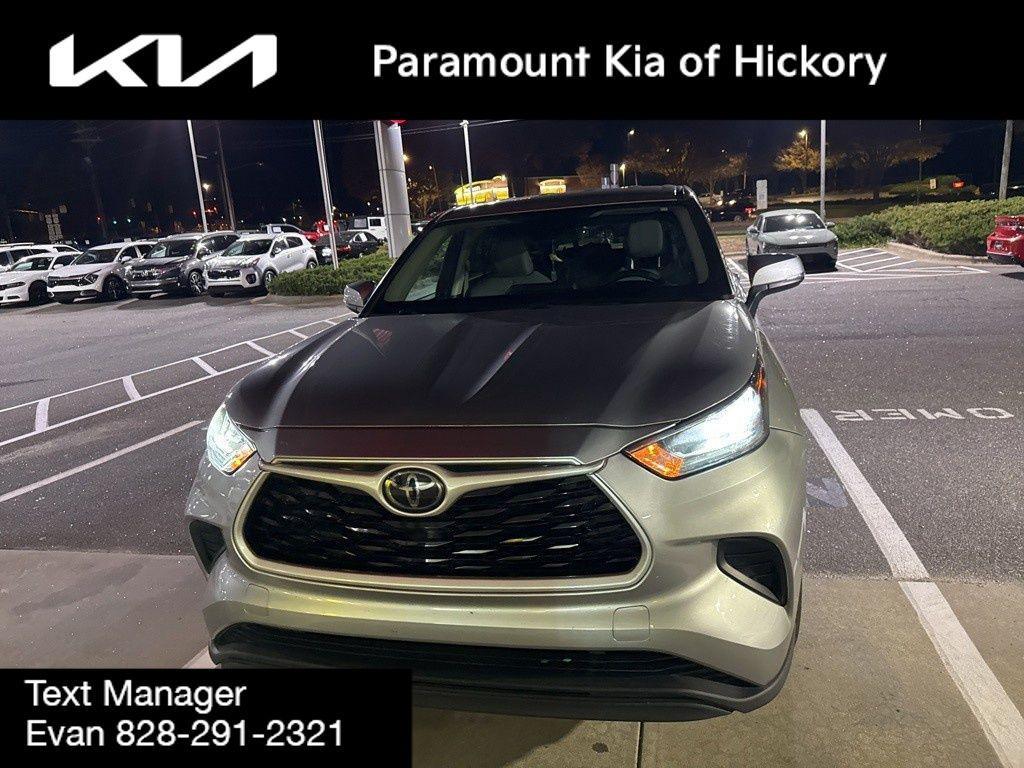 used 2020 Toyota Highlander car, priced at $22,885