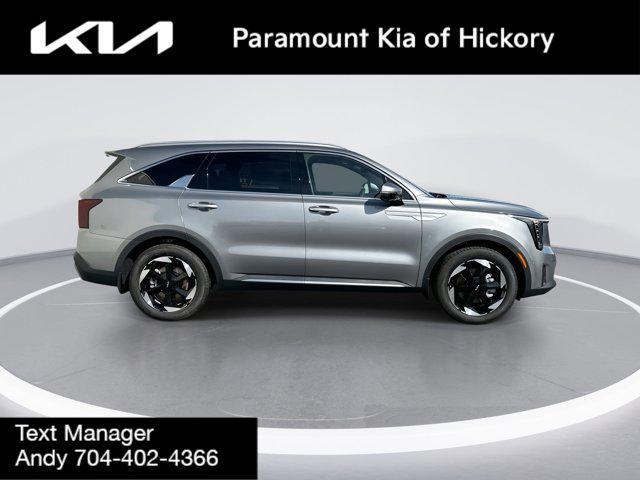 new 2025 Kia Sorento Hybrid car, priced at $49,025