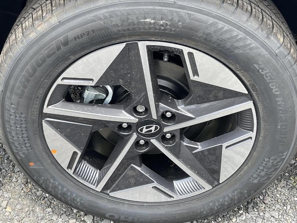 new 2025 Hyundai Tucson car, priced at $33,246