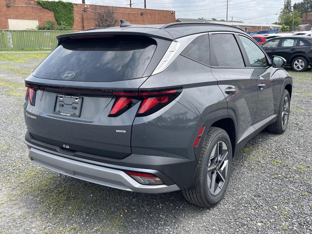 new 2025 Hyundai Tucson car, priced at $33,246