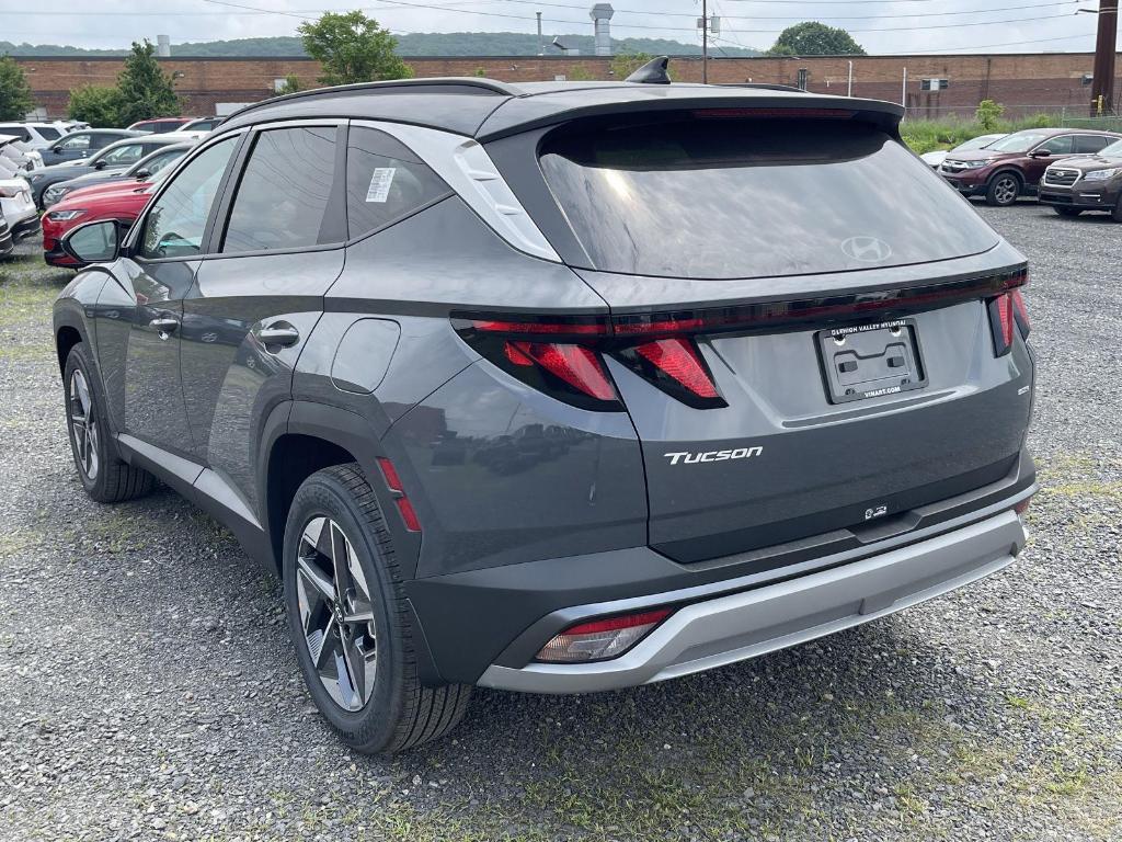 new 2025 Hyundai Tucson car, priced at $33,246