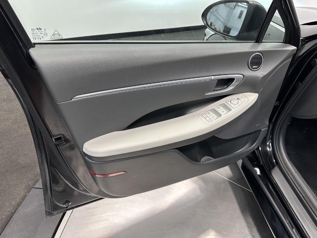 used 2020 Hyundai Sonata Hybrid car, priced at $16,495