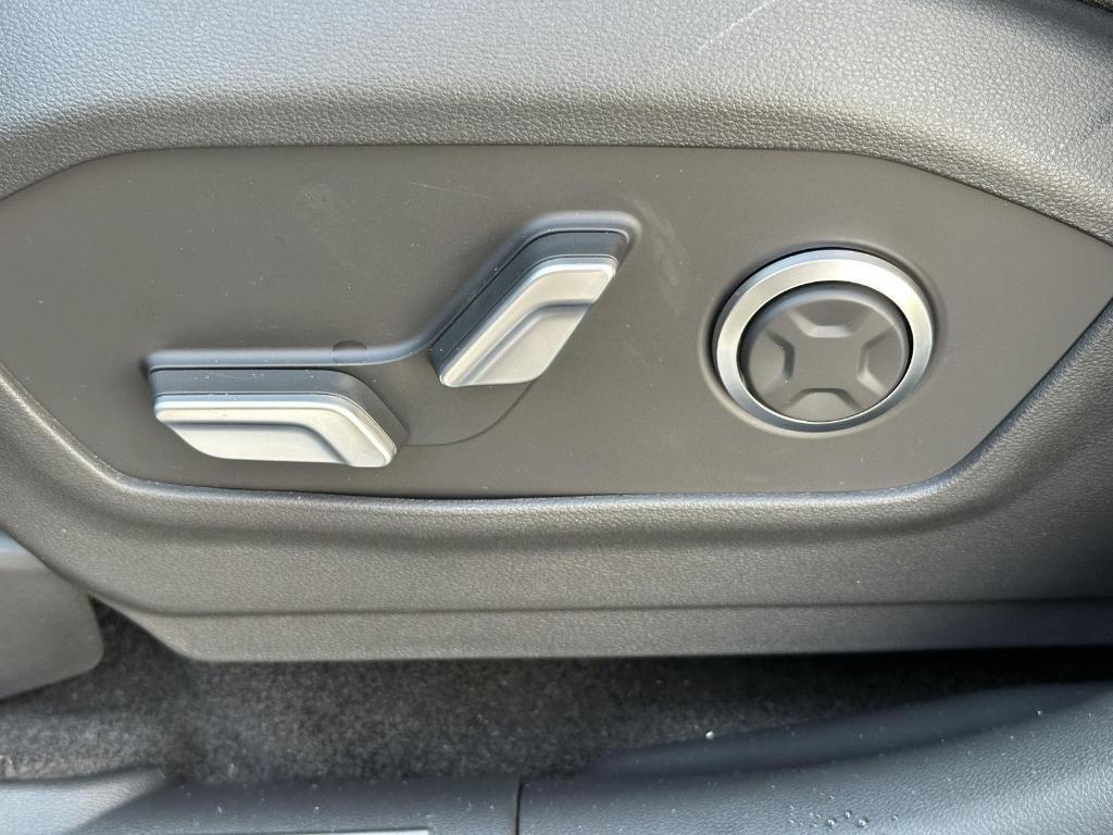 new 2026 Hyundai SANTA FE HEV car, priced at $48,554