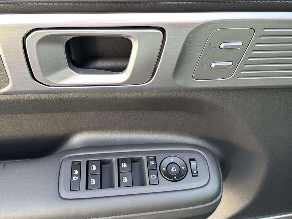 new 2026 Hyundai SANTA FE HEV car, priced at $48,554