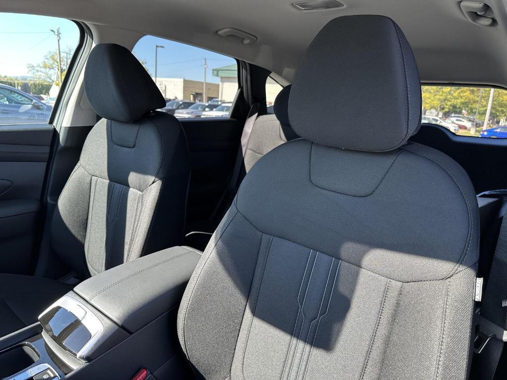 new 2026 Hyundai Tucson car, priced at $33,652