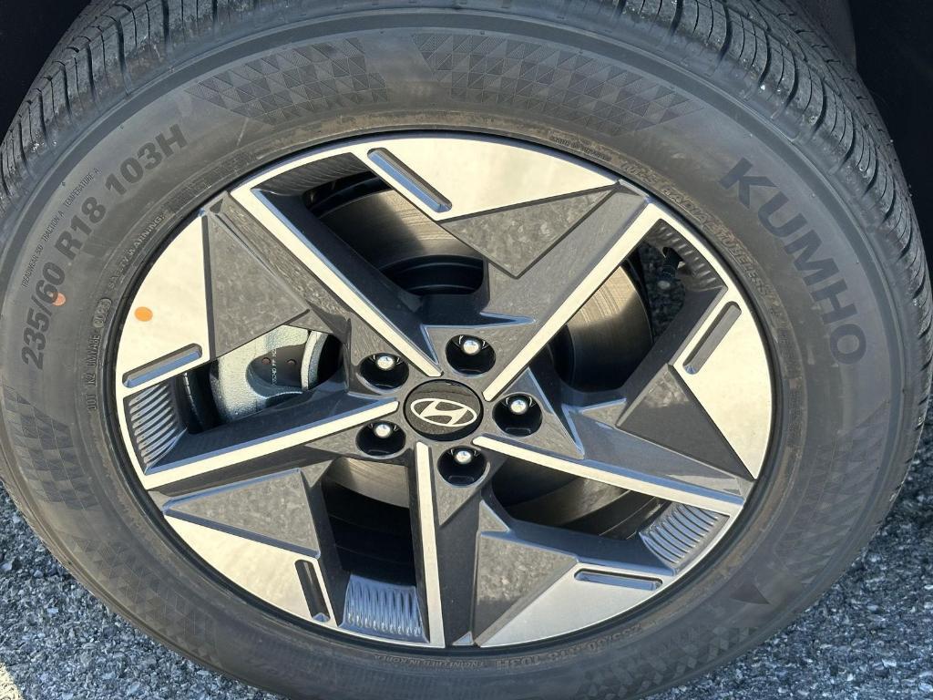 new 2026 Hyundai Tucson car, priced at $33,652