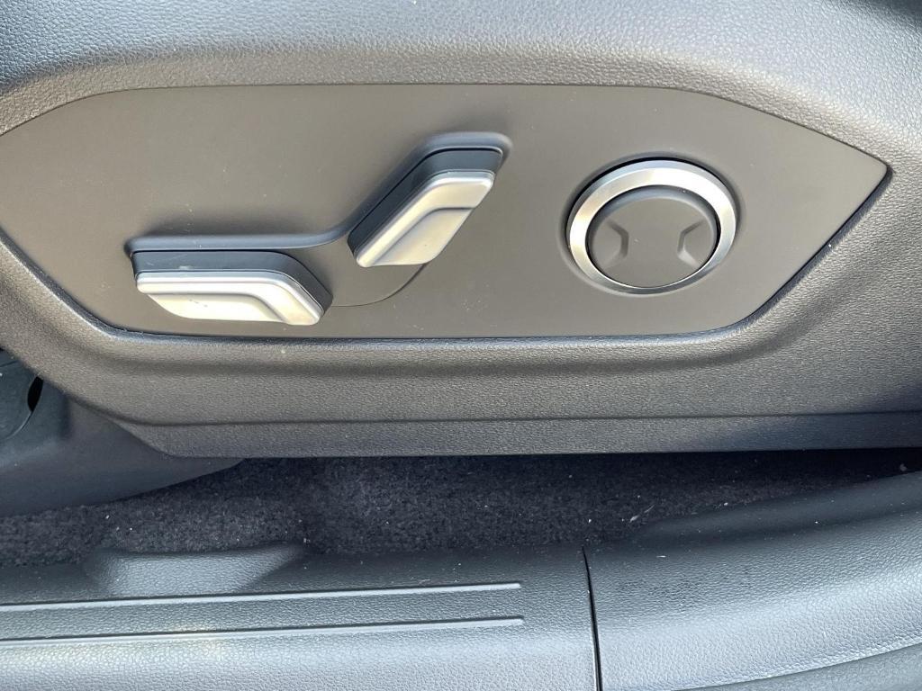 new 2026 Hyundai SANTA FE HEV car, priced at $42,344