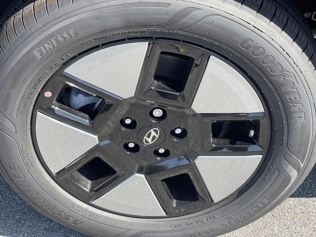 new 2026 Hyundai SANTA FE HEV car, priced at $42,344