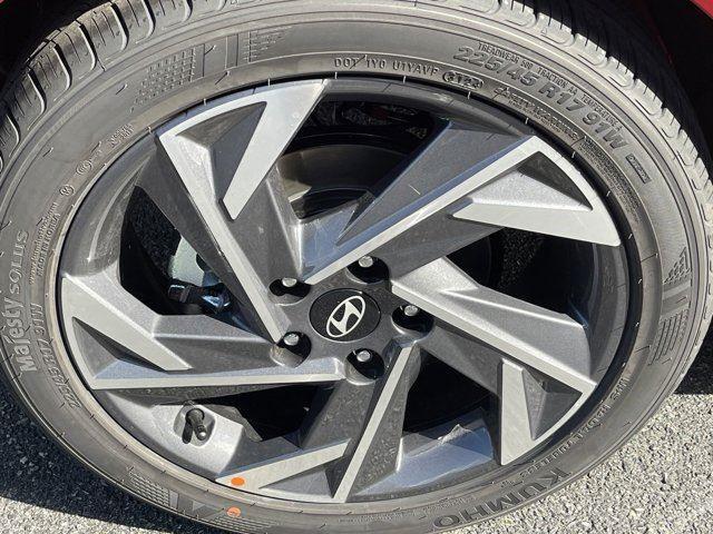 new 2025 Hyundai Elantra car, priced at $26,998